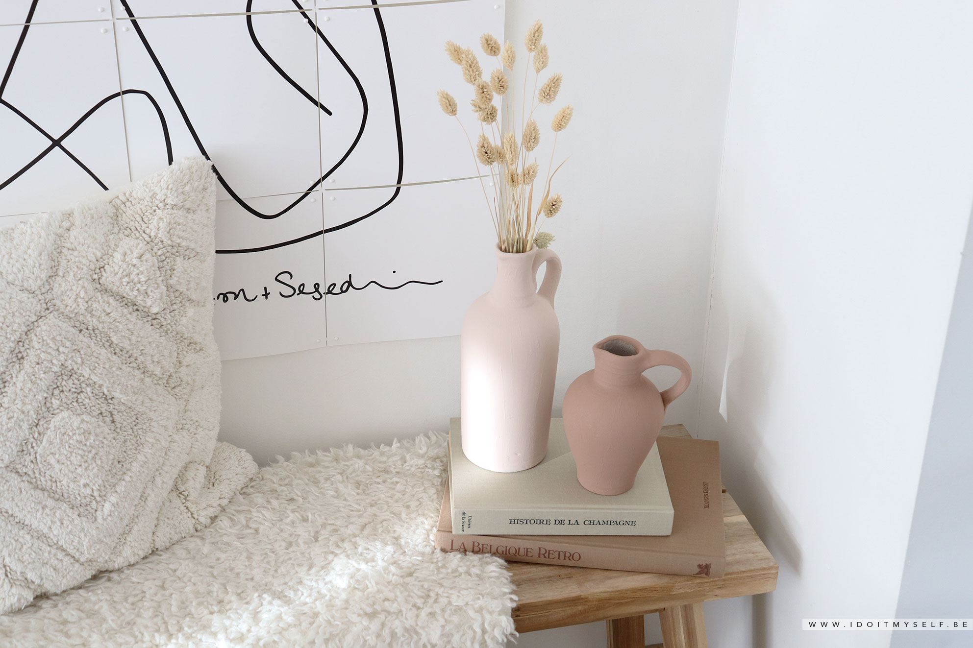 Peinture sur verre : tutoriel pour customiser un vase - Marie Claire