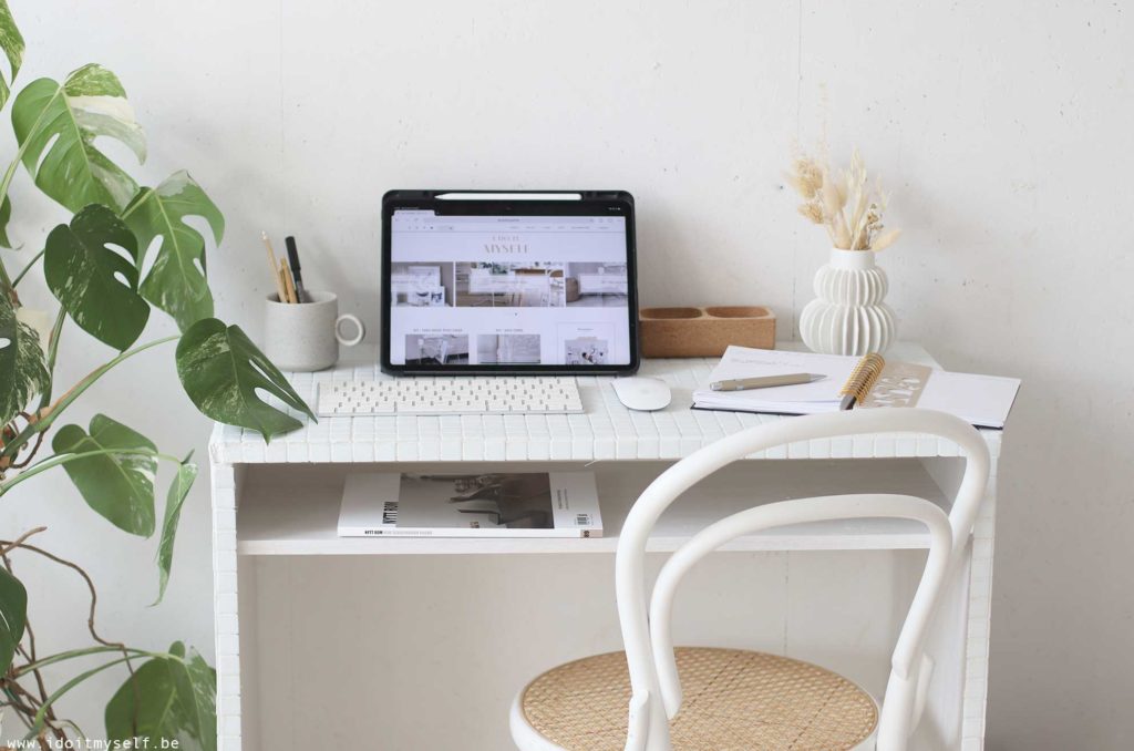 bureau carrelage diy