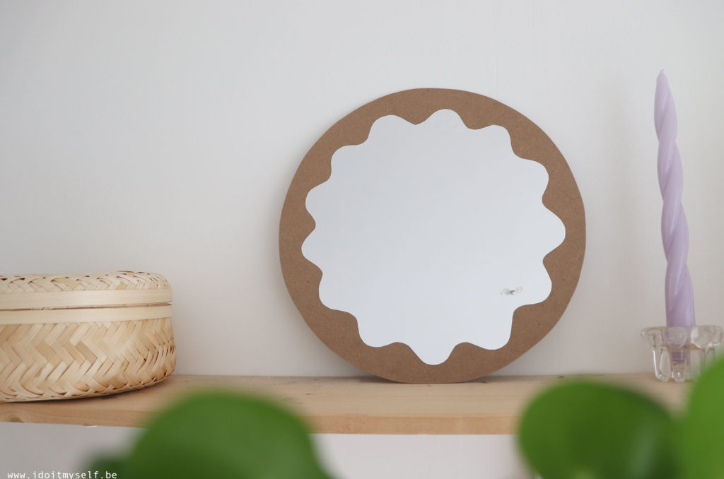 miroir fleur deco