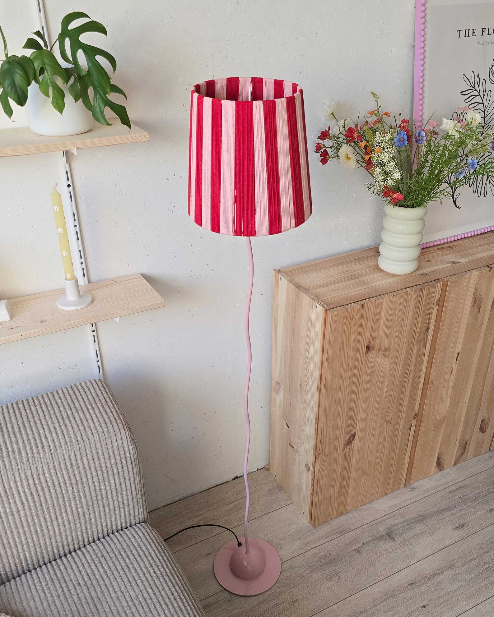 lampe upcycling rose rouge